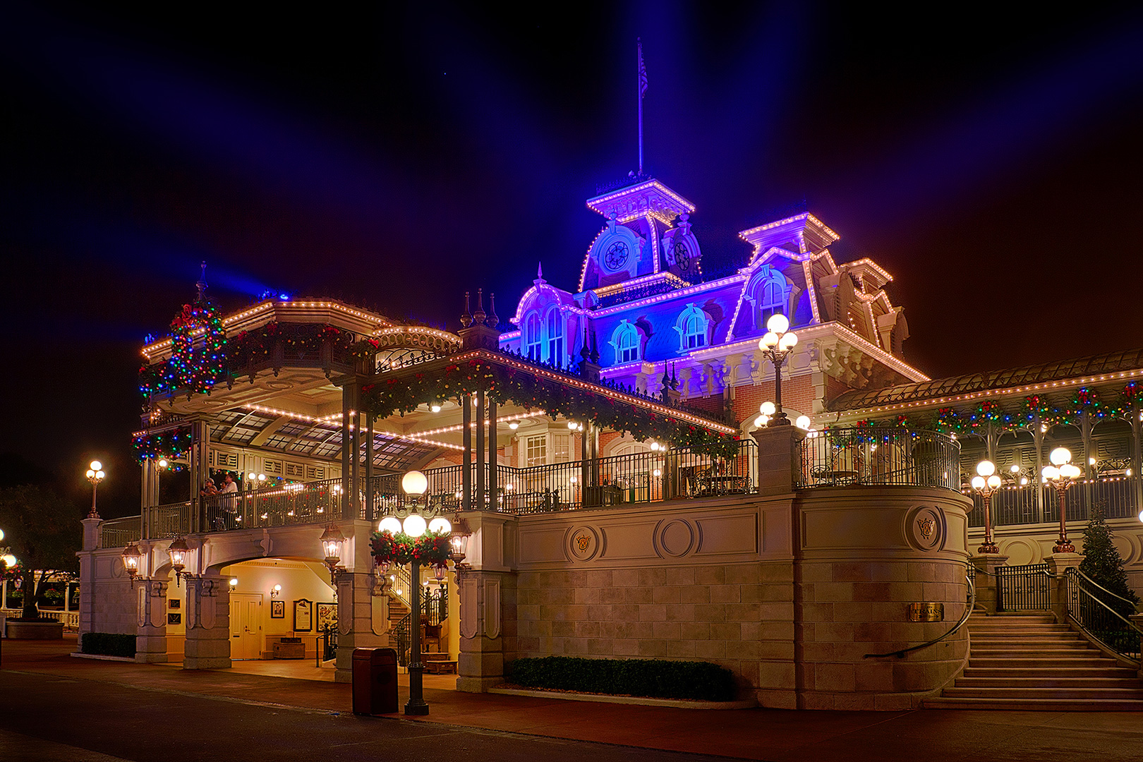Disney Photography, Disney World Photography, Disneyland Photography, Disney Photos, Disney Pictures, Walt Disney World, The Magic Kingdom, Walt Disney, Mickey Mouse, Orlando, Florida, Theme Park,  Main Street USA, Train Station